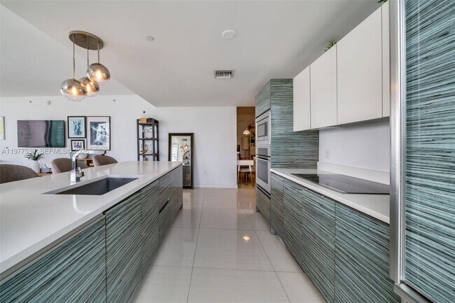 Photo - 460 NE 28th St Unit 1901