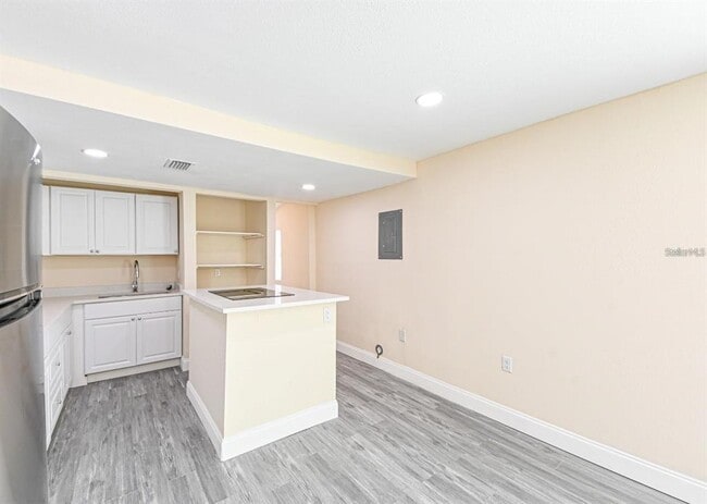 Photo - 5620 1st St