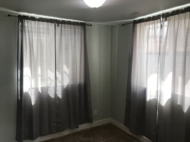 2916 S 700 E Unidad Downstairs