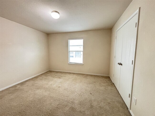 Building Photo - 2803 Mustang Hill Ln