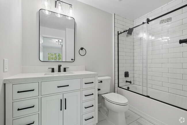 2BR, 2.5BA - 1,388SF - Second Bathroom