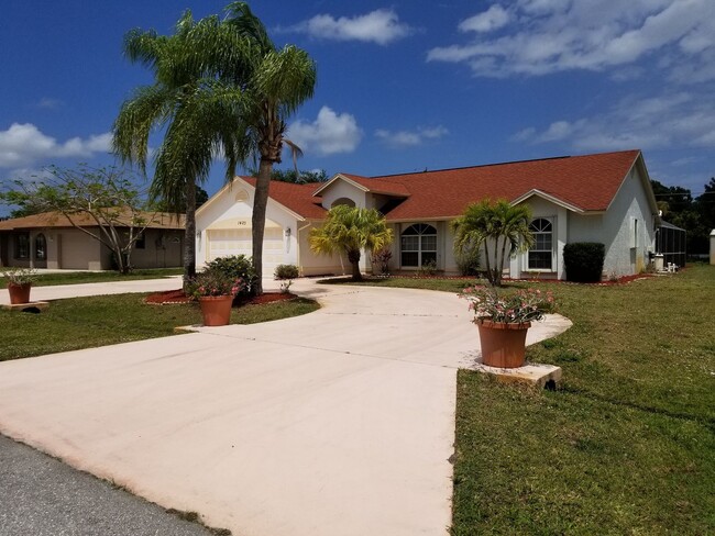 3/2/2 Pool home near Morningside - 3/2/2 Pool home near Morningside