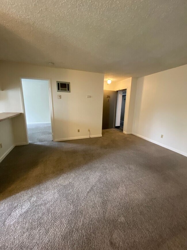Photo - 7506 Parkway Dr