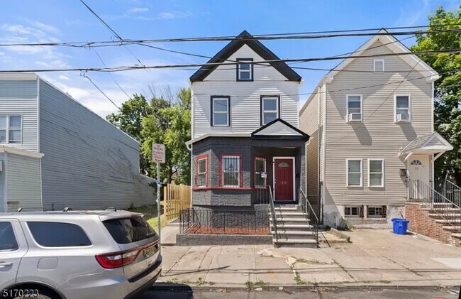 Photo - 27 Winans Ave House