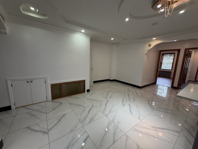 Photo - 1318 Mace Ave Unidad 1