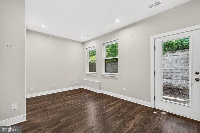 Photo - 1013 S Taylor Ct