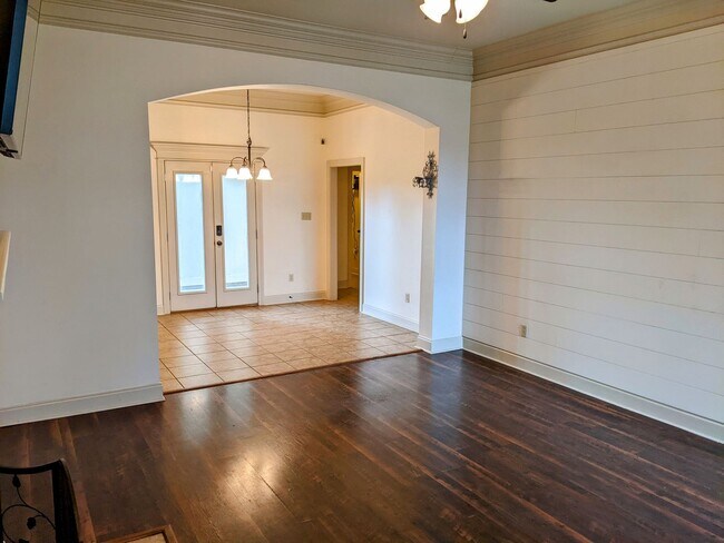 Photo - Live the Life in Legend Creek!!!