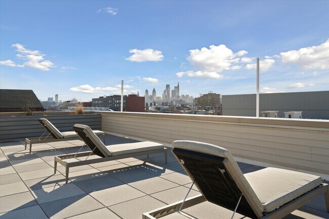 Photo - The Cecil Unit 405