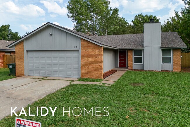 Photo - 1319 W Gemini Rd