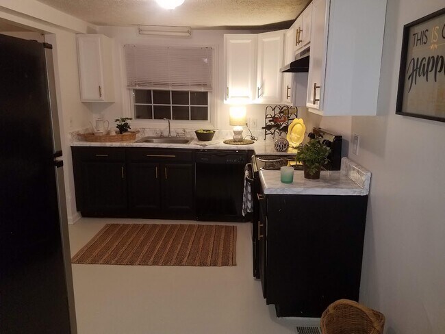 Photo - 2827 Brunswick Dr