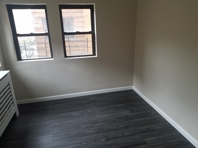 3130 Brighton 6th St Unit 4E