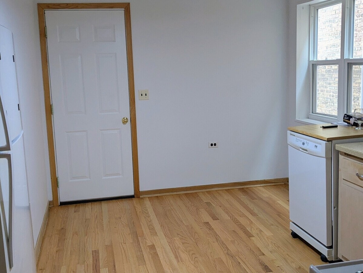 Photo - 4947 N Mason Ave