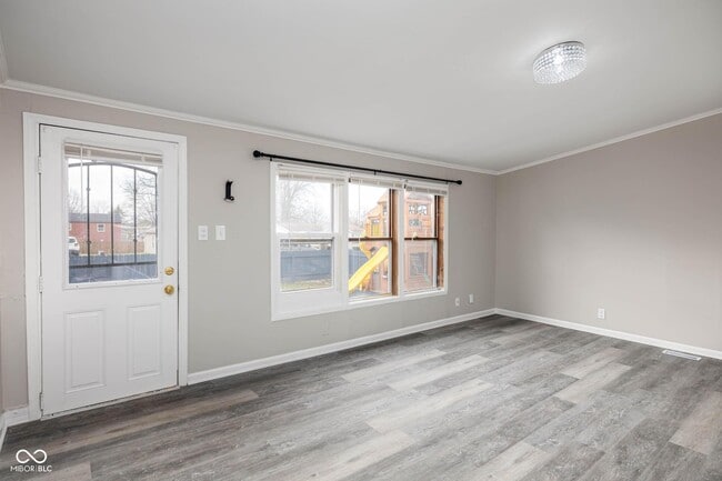 Photo - 3831 Ireland Dr