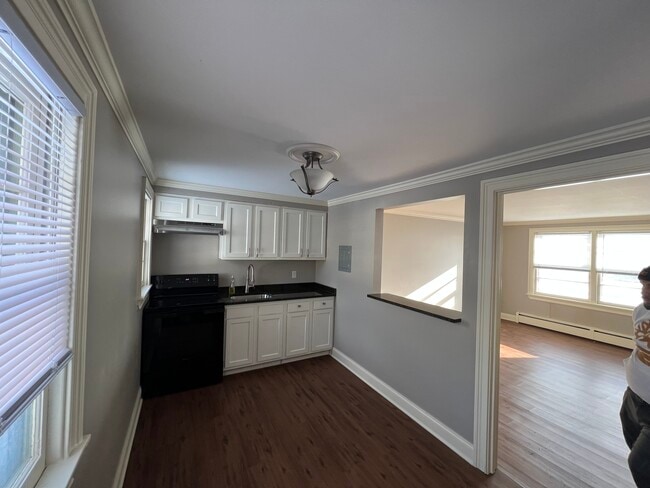 Chatsworth Place Apartments