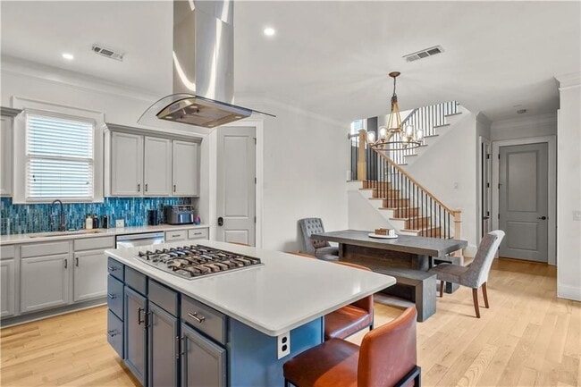 Photo - 2596 Rock Maple Dr NE