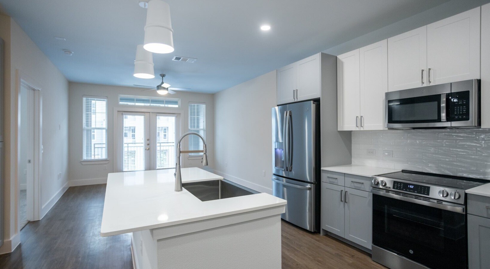 Photo - 11111 Nexus Ave.