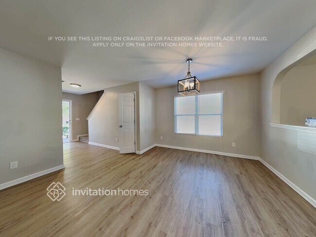 Photo - 4 Duck Pond Ct