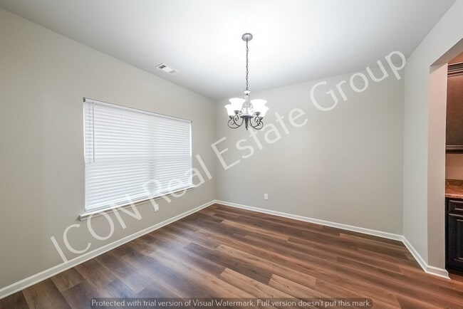 Photo - 3/3 Townhome with 2 car garage