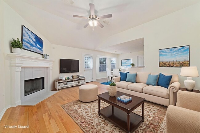 Photo - 17075 Great Glen Dr