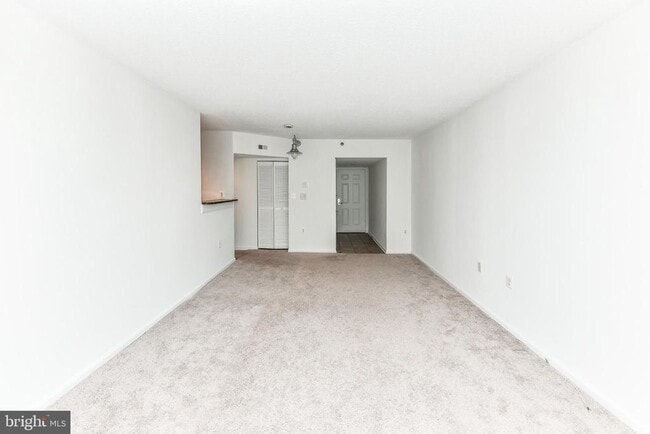 Photo - 1001 N Randolph St Unit 723