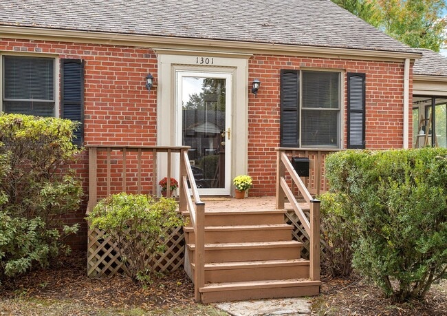 1301 Orchard Rd