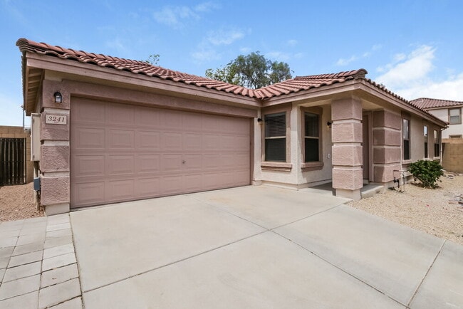 Building Photo - 3241 S Chaparral Rd Rental