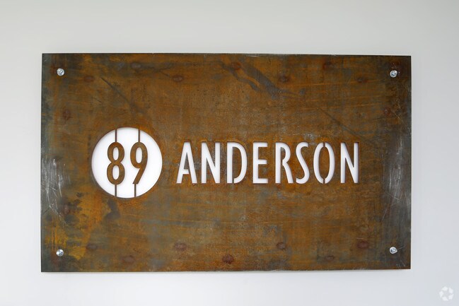 89 Anderson