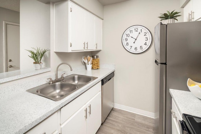 SunPointe Apartments