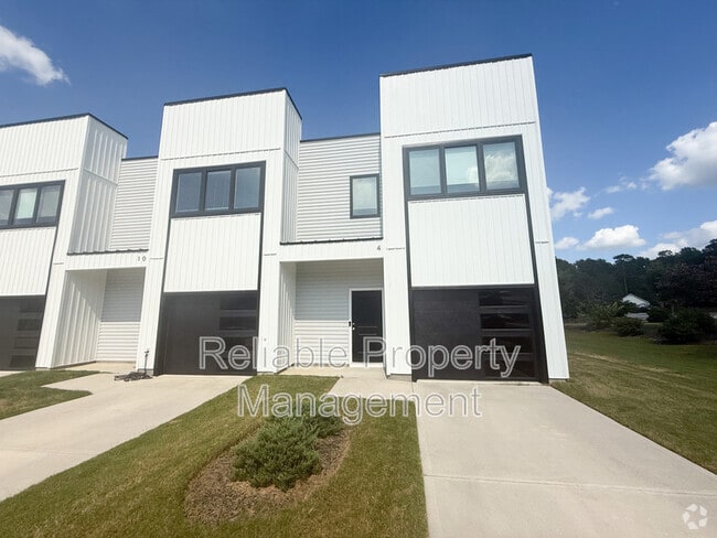Building Photo - 4 S Laird Dr Rental