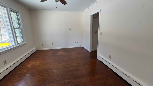 Photo - 239 N King St