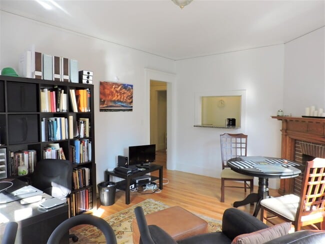 Photo - 8 Prescott St Unit 2