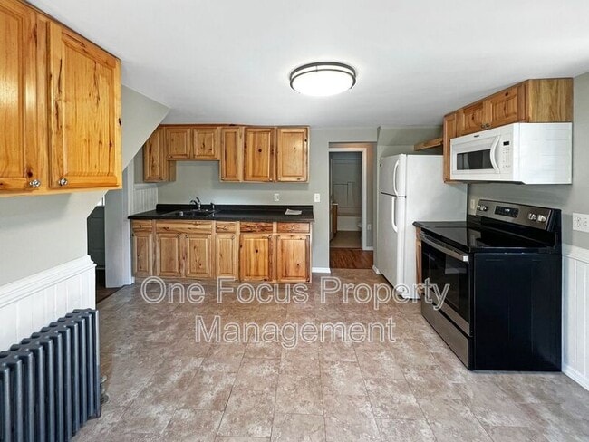 Photo - 101 N Highland St