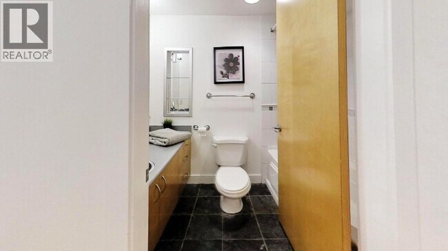 1216 Homer St Unit 303
