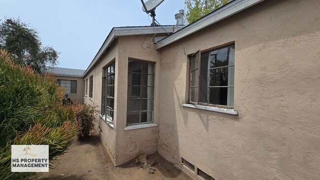 Photo - 303 Palm Ave