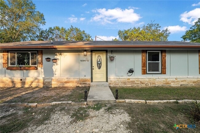 Photo - 133 Alamo Dr