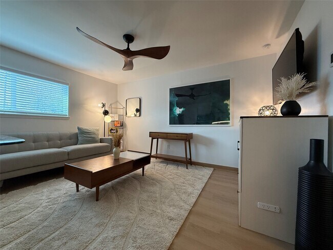 Photo - 1901 Richmond Ave. Unit 21