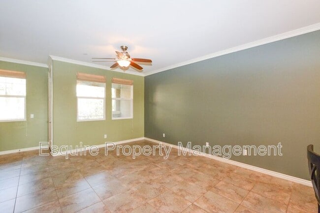 Photo - 4523 Via Del Sol