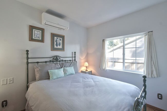 Photo - 925 SW Fleishauer Ln Unidad SI ID1550283P