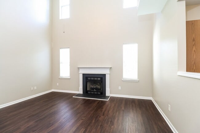 Photo - 2619 Rozzelles Landing Dr