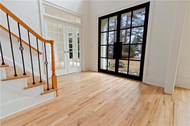 Photo - 3239 Mill Chase Cir SE