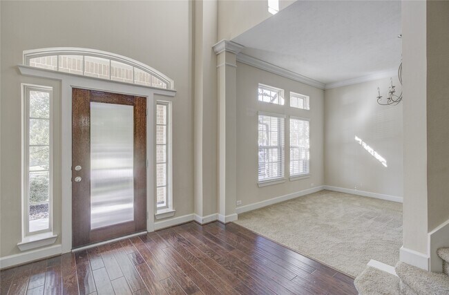 Photo - 70 S Almondell Cir