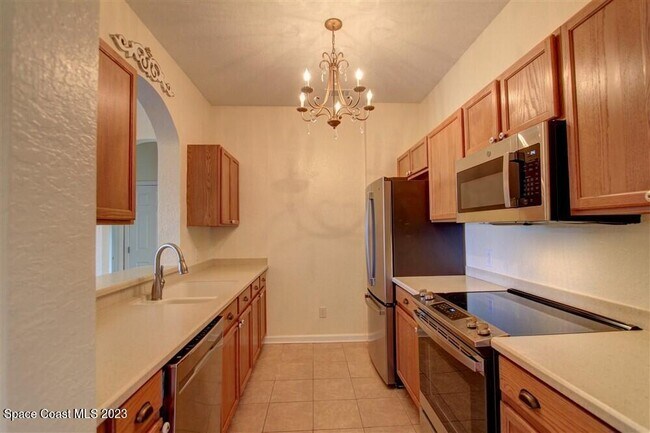 1626 Peregrine Cir Unit 302