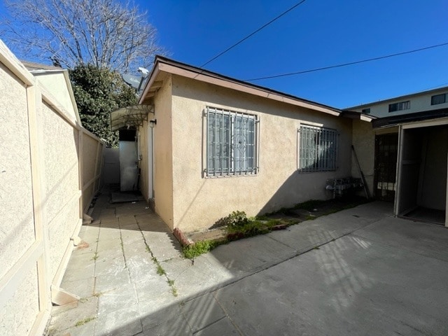 Photo - 12321 - 12325 Oak St.