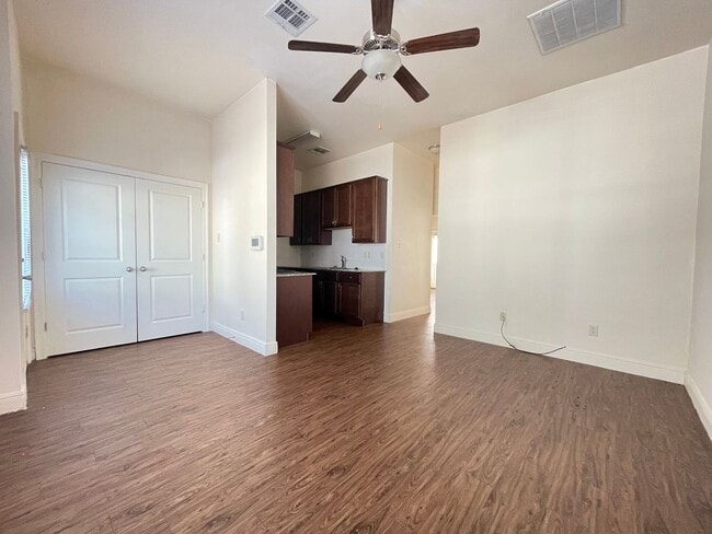 Photo - Hidden Oaks Apartments Unit 2462 W. Barnett Springs Ave