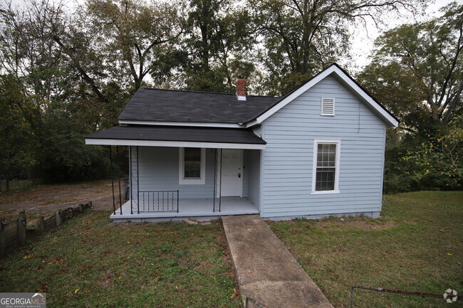 Building Photo - 902 Juniper St Rental