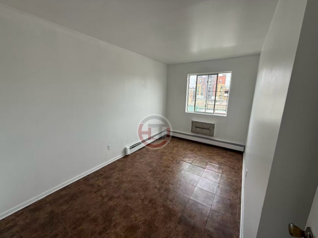 Photo - 1922 Mulford Ave Unit 1