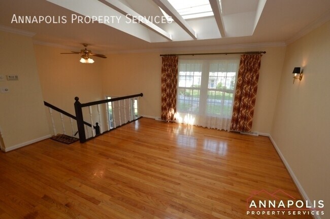 Photo - 1908 Dulaney Pl