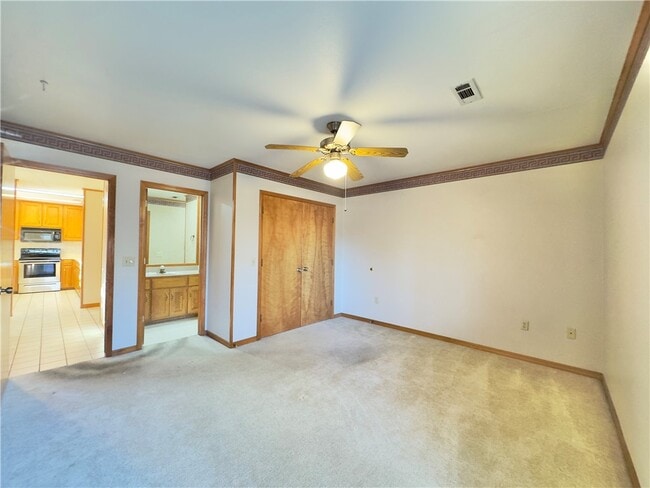 Building Photo - 2368 E Kantz Ln S