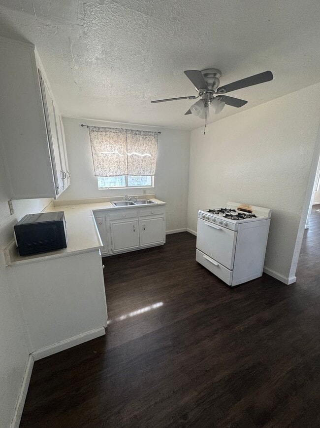 Photo - 2 bedroom in Taft!