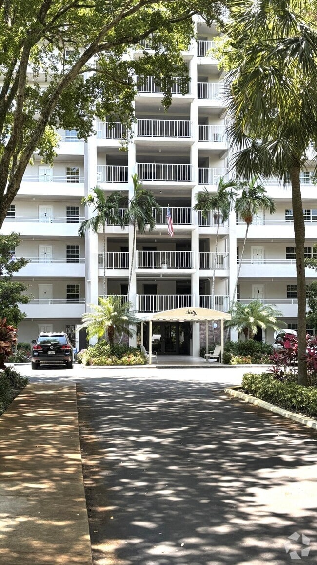 Building Photo - 605 Oaks Dr Unit 503 Rental
